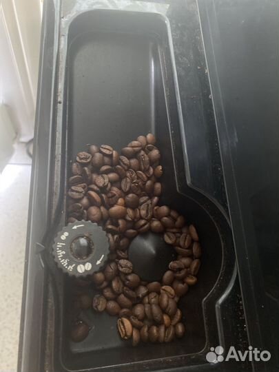 Кофемашина delonghi caffe