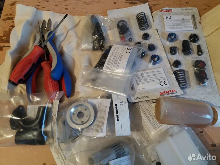 Радиоуправляемая машина Мерседес на бензине