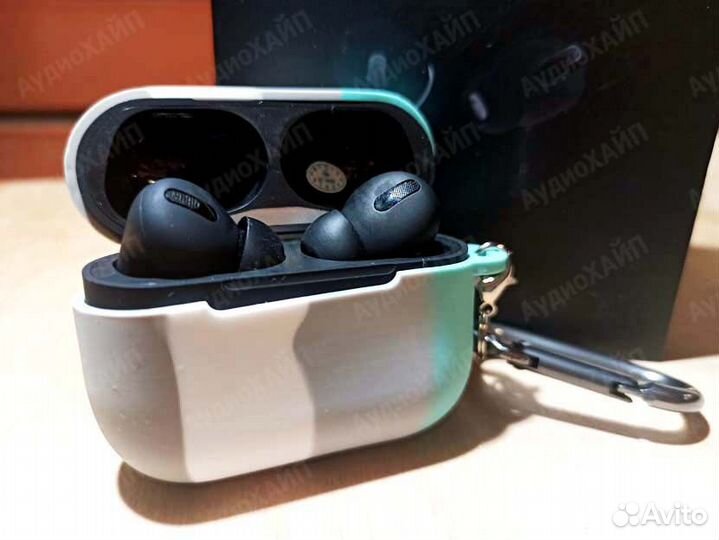 Airpods Pro Черные Комплект с Чехлом В Полоску