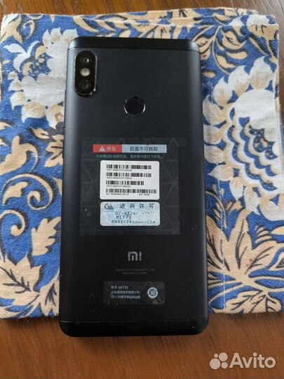 Xiaomi Redmi Note 5, 4/64 ГБ