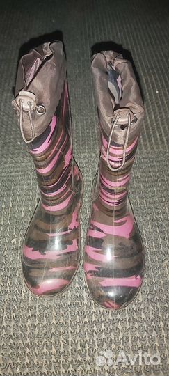 Резиновые сапоги 25 и 31 размеры