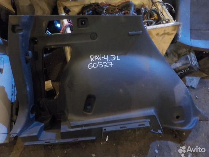 Обшивка багажника toyota RAV4 левая