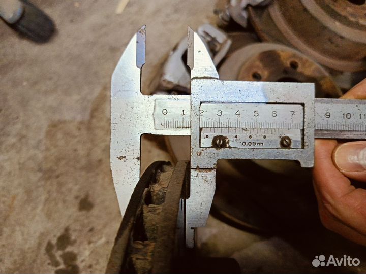 Комплект суппортов с дисками Subaru 5x100