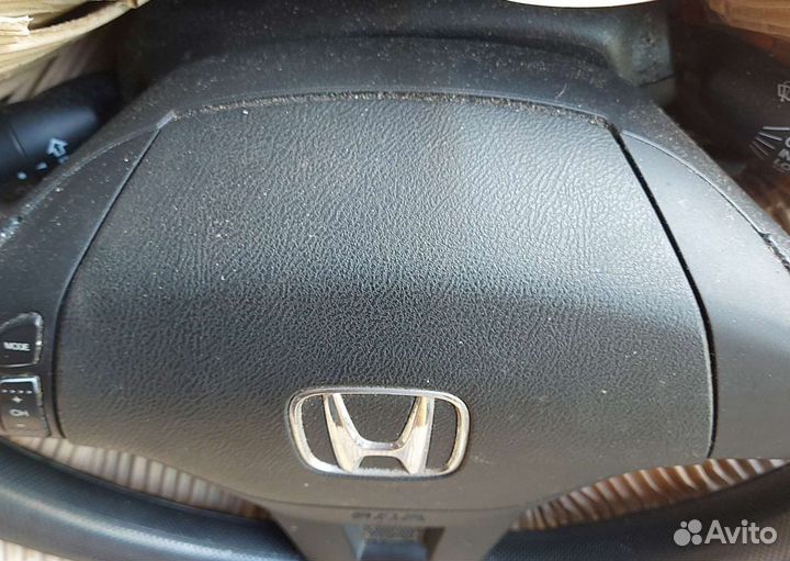 Подушка безопасности в руль Хонда CR V 3