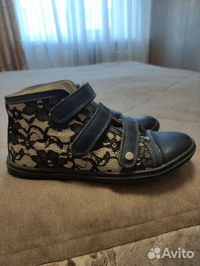 Обувь для девочки 34