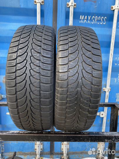 Bridgestone Blizzak LM-80 215/60 R17