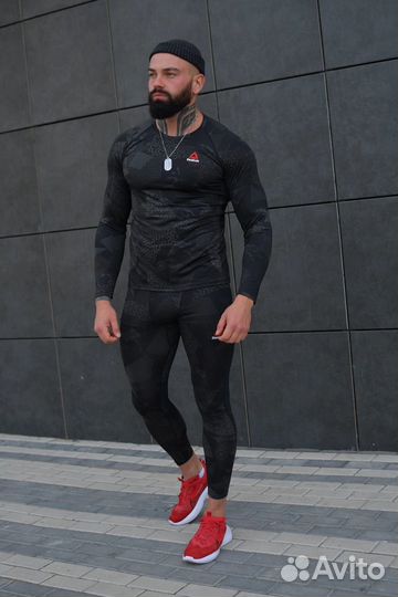 Рашгард 5в1 reebok