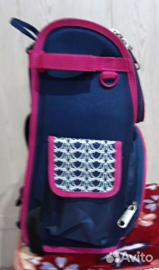Школьный рюкзак