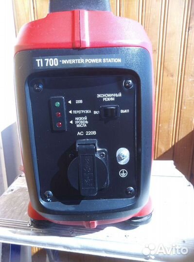 Генератор бензиновый. Четырехтактный