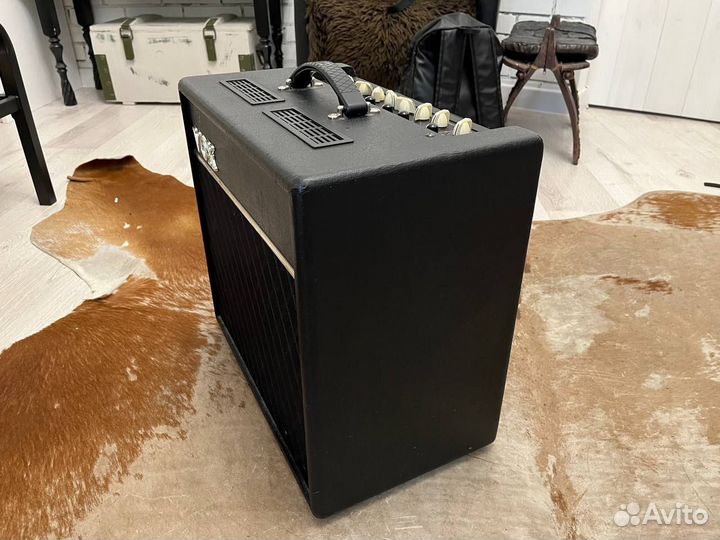 Гитарный комбик vox vt80+