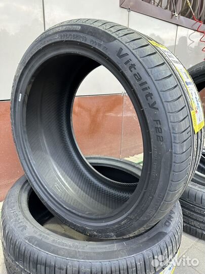 Forceland Vitality F22 245/40 R19 и 275/35 R19 100W