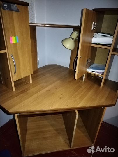 Компьютерный стол, цена договорная