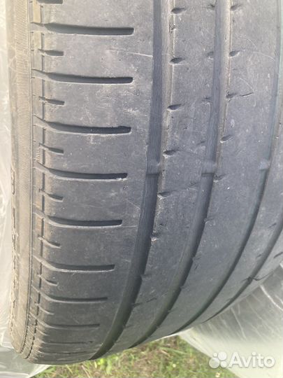 Pirelli P Zero Rosso 275/45 R19 98Y