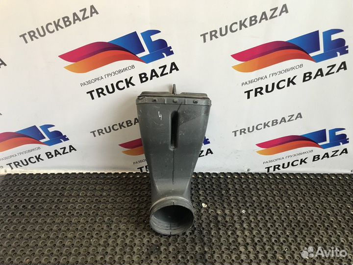 41272692 Патрубок воздушного фильтра Iveco Stralis