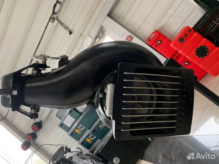 Лодочный мотор Suzuki DT30RS JET витринный