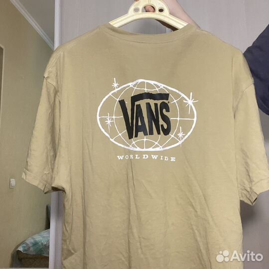 Футболка Vans