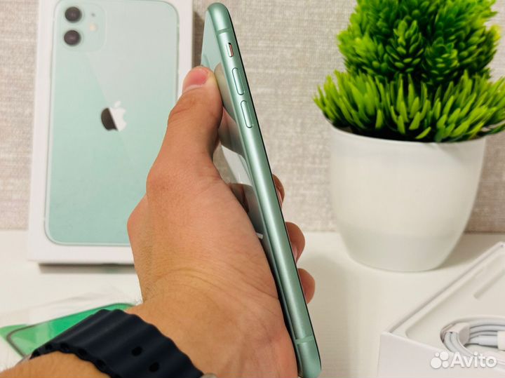 iPhone 11, 64 ГБ