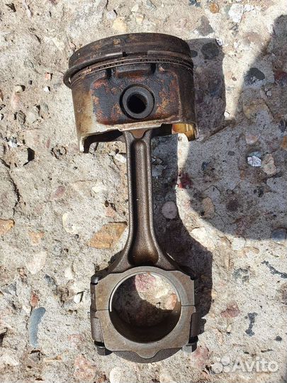 Для рено логан 1,4/1,6 поршень с шатуном