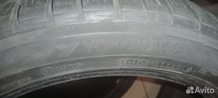 Yokohama F600 295/40 R21