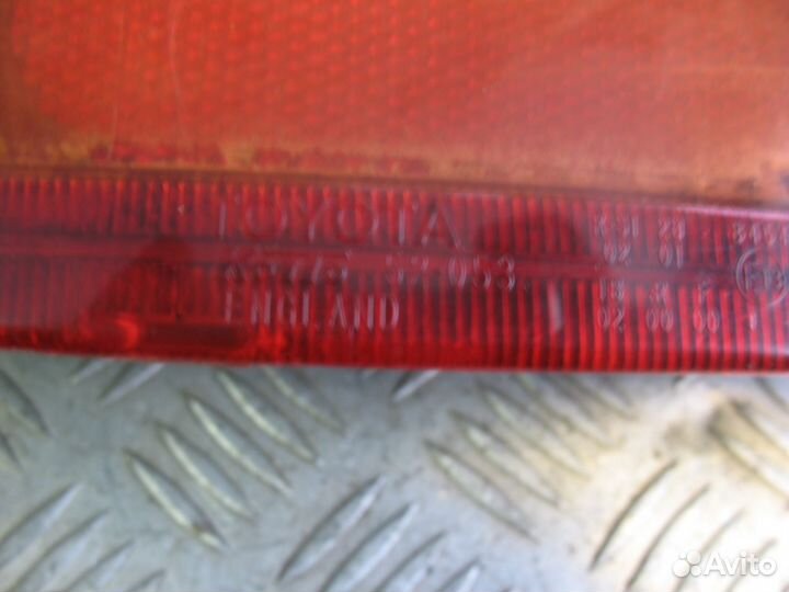 Фонарь задний Toyota Yaris 2004г рест