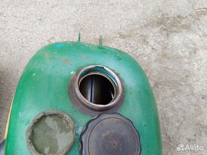 Бак топливный урал