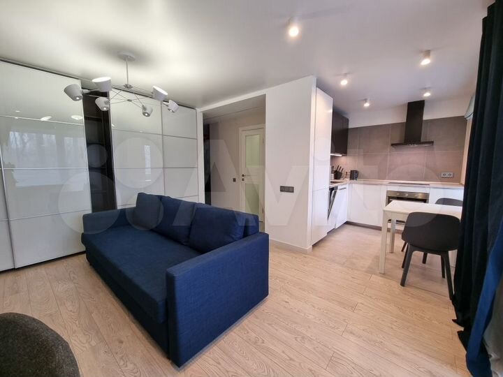 2-к. квартира, 52 м², 3/14 эт.