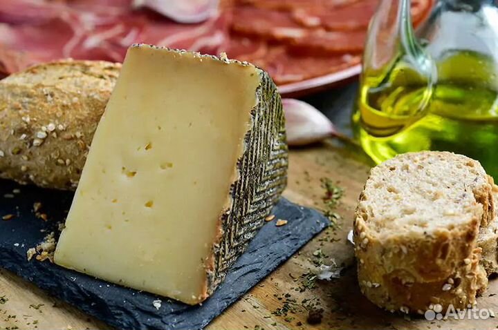 Сыр Манчего Los Carpinteros Manchego 3 Мес