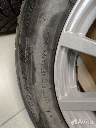 Michelin X-Ice North 4 SUV 22/60 R17 103T