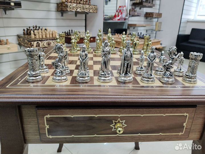 Шахматный стол эксклюзивный