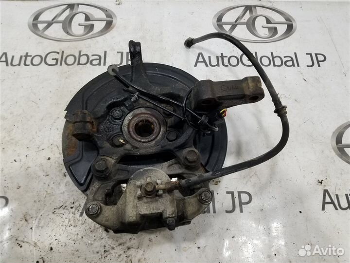 Ступица передняя левая Nissan Leaf AZE0 EM57