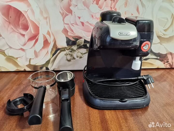 Кофемашина delonghi рожковая
