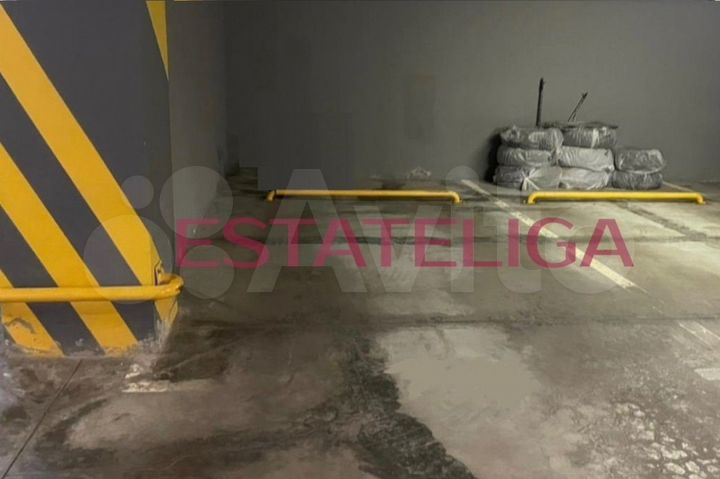 Машиноместо, 15 м²