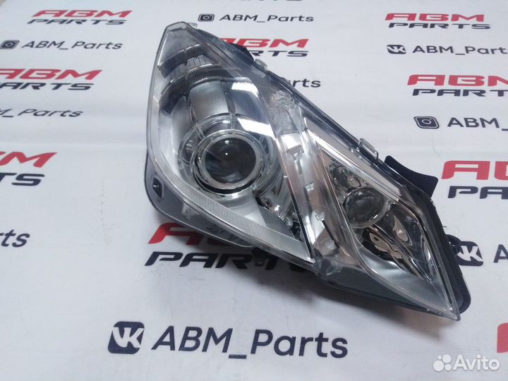 Правая ксенон адаптив фара Mercedes W207 dorest