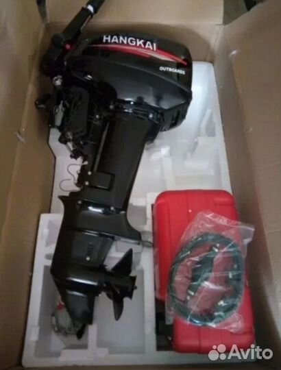 Лодочный мотор