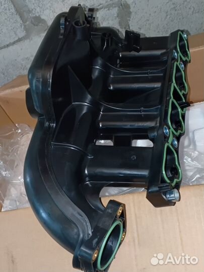 Впускной коллектор