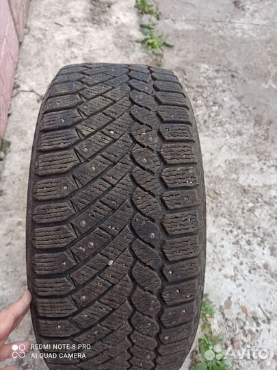 Gislaved Nord Frost 200 215/45 R17