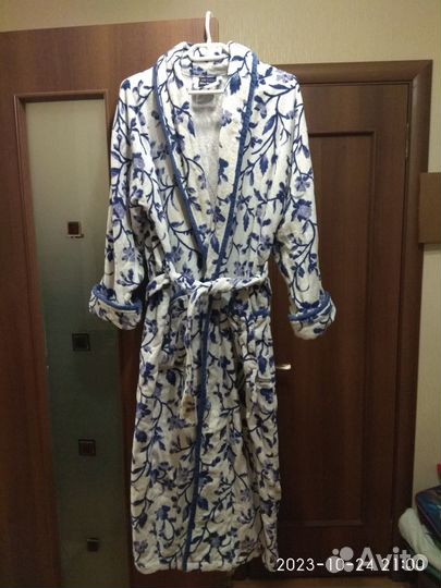 Халат махровый женский длинный