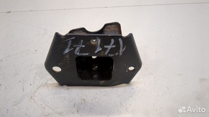 Кронштейн Nissan Murano 2014, 2015