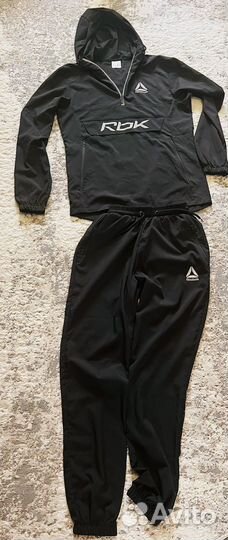 Спортивный костюм reebok женский