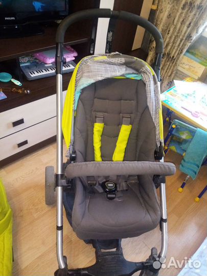 Коляска 2 в 1 mamas and papas sola 2