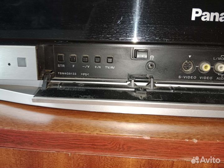 Телевизор panasonic