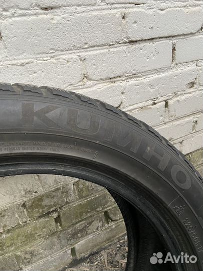 Kumho I'Zen KW22 225/50 R17 98T