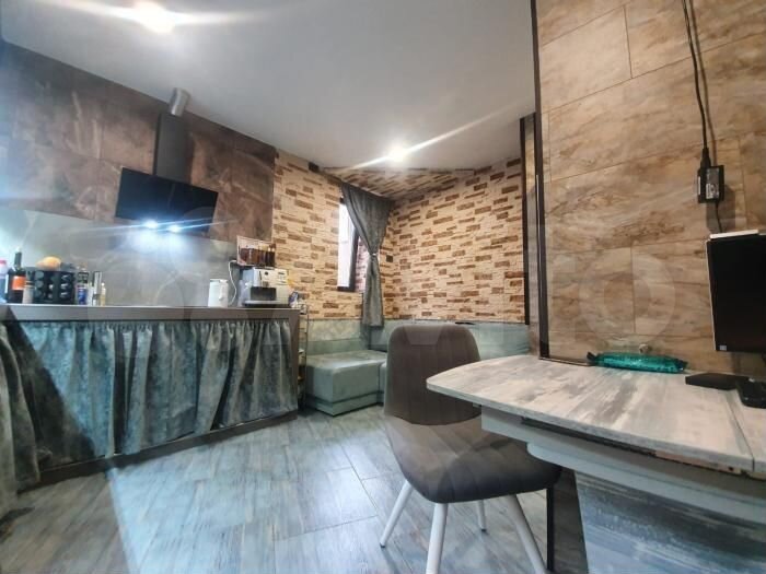 1-к. квартира, 50 м², 1/6 эт.