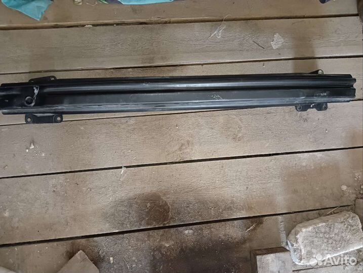 Задний усилитель бампера passat cc 2013