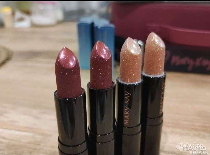 Помада Mary Kay