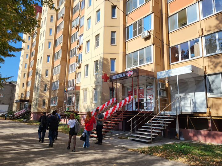 Помещение на первой линии с арендатором