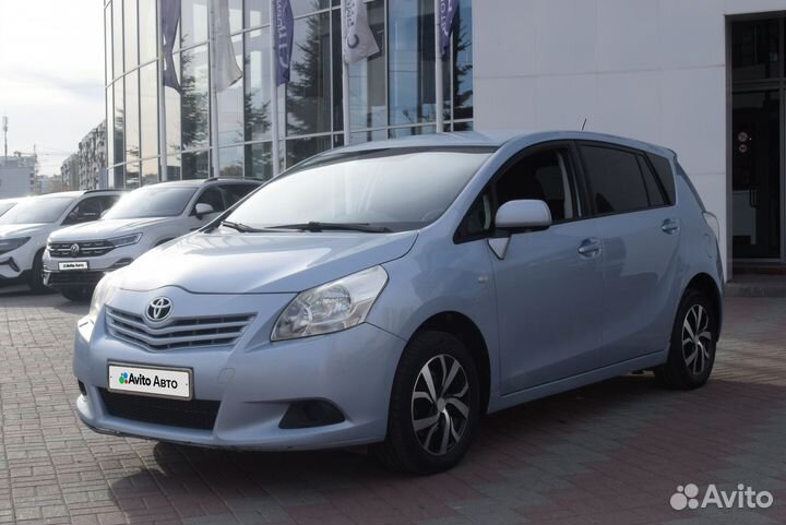 Toyota Verso 1.6 МТ, 2009, 264 000 км