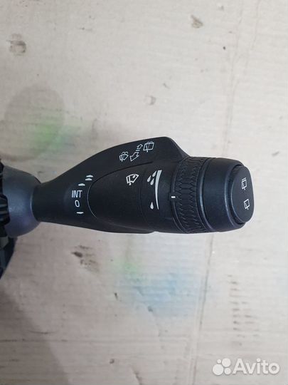 Переключатель подрулевой Volvo Xc90 2