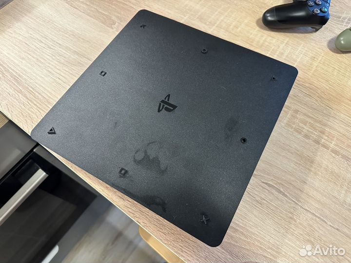 Sony playstation 4 PS4 slim 1tb