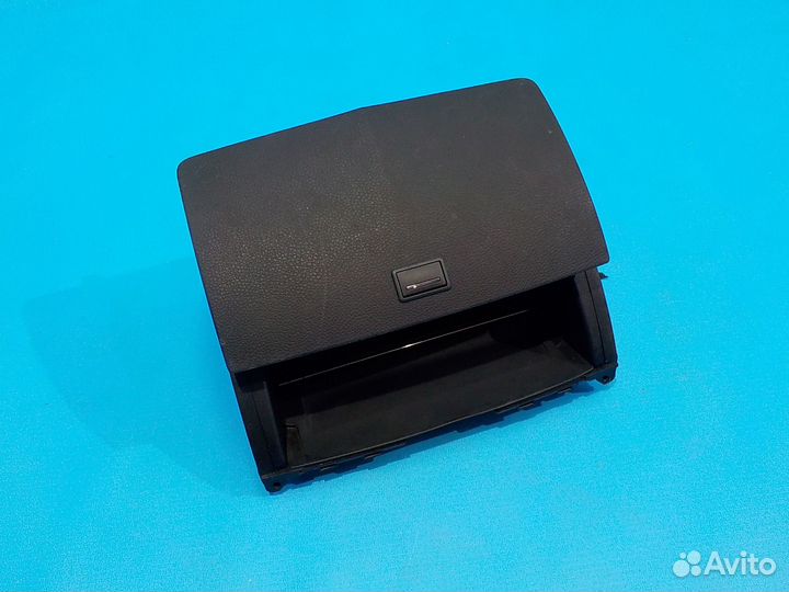 Дисплей информационный mercedes-benz C-class (W204